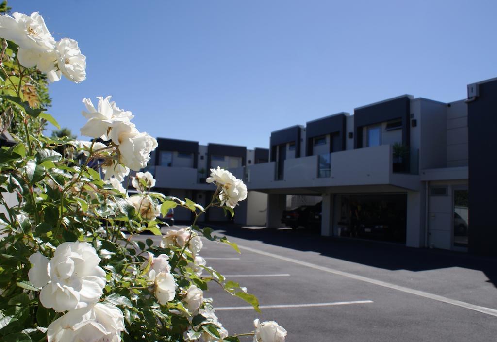Bellano Motel Suites Christchurch Eksteriør bilde The new library building