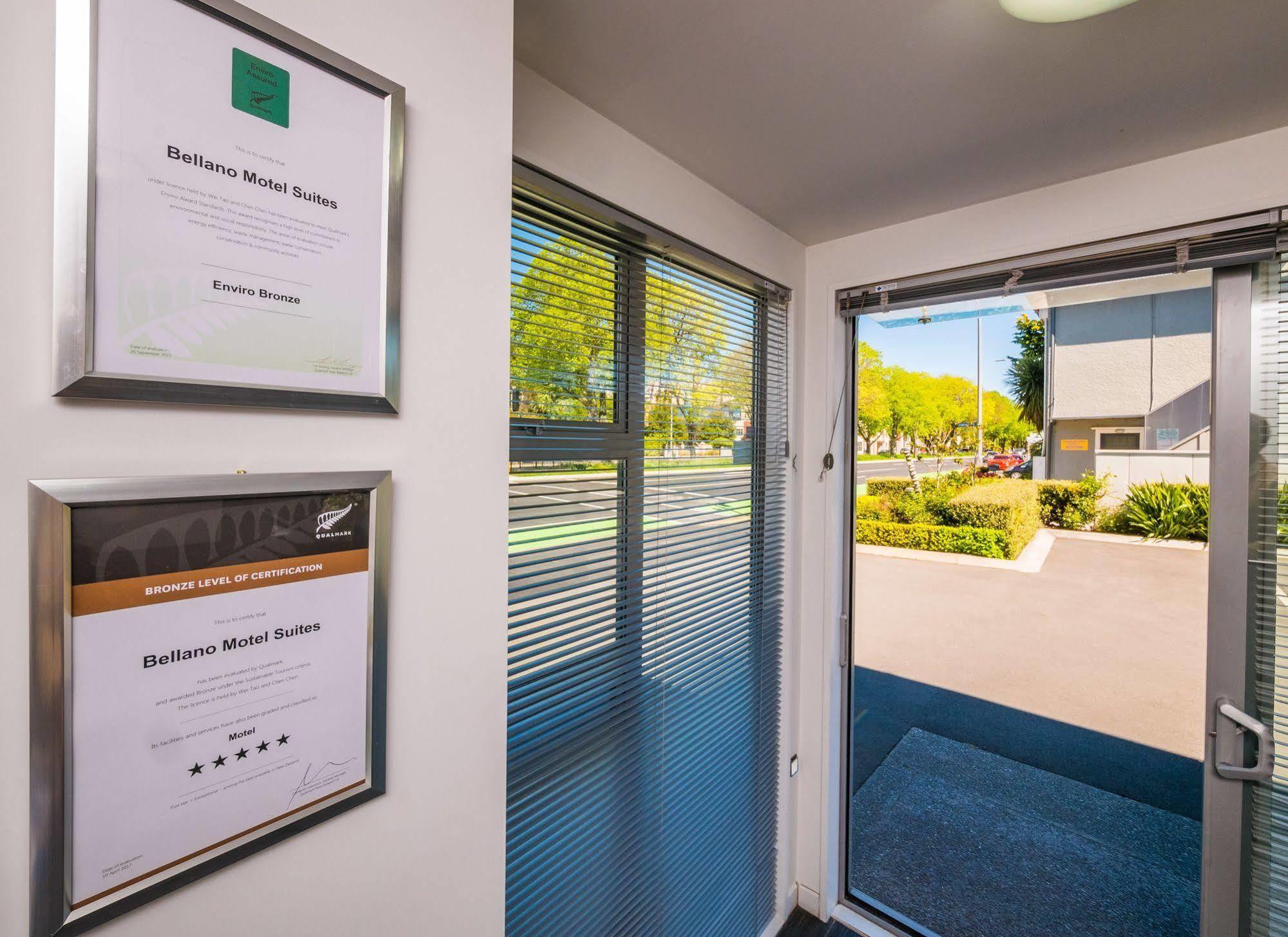 Bellano Motel Suites Christchurch Eksteriør bilde Entrance to the Business Model School